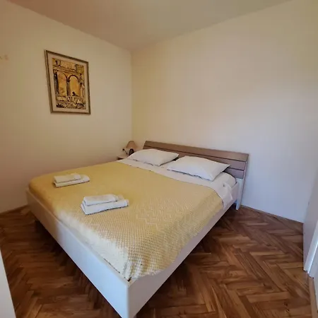 Apartament Sabina I Grapes Malinska