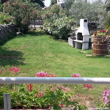 Apartment Sabina I Grapes